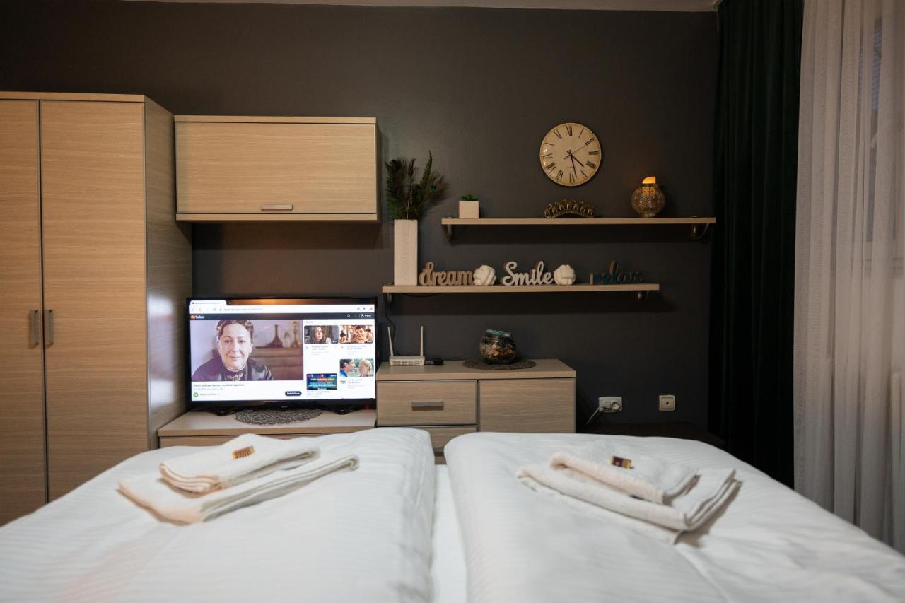 Apartman Pozoriste Penthaus Баня-Лука Экстерьер фото